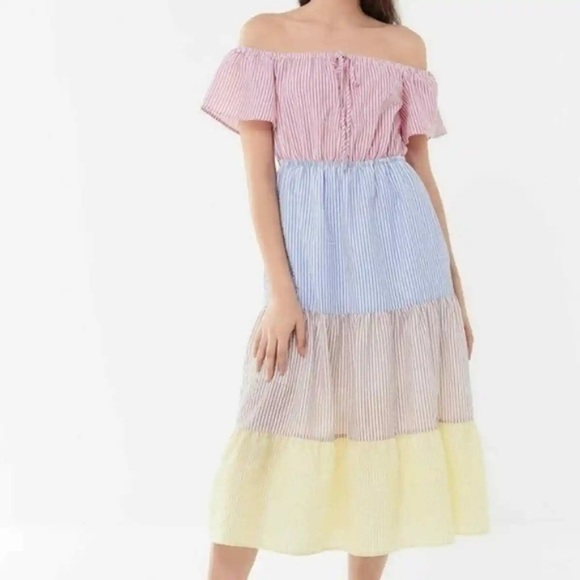 OFF THE SHOULDER SUMMER DRESS 🌈 - Picture 1 of 3